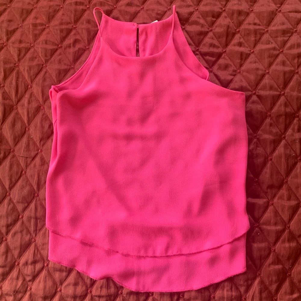 Hot pink tank